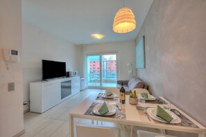 Appartement familial, plusieurs chambres (Prestige du Lac 27) | Salle à manger