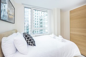 2 bedrooms - Av Stays Central London 2 Bedroom Riverside (London)
