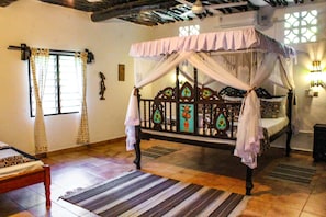 Villa, 5 chambres, fumeurs, balcon | 5 chambres, Wi-Fi