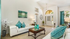 Villa, 4 Bedrooms, Private Pool, Garden View | Living room