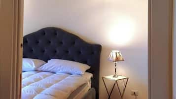 Apartment, 1 Bedroom, Smoking, Hot Tub