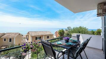 Apartment, 1 Bedroom, Smoking, Balcony | Balcony