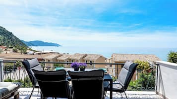 Apartment, 1 Bedroom, Smoking, Balcony | Balcony