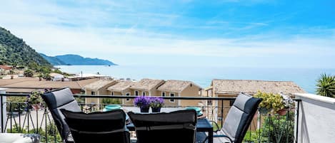 Apartment, 1 Bedroom, Smoking, Balcony | Balcony