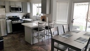 Maison, 2 chambres, accessible aux personnes à mobilité réduite | Salle à manger
