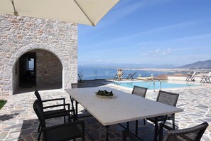 Balcony - Villa Dafni Kato Verga (Kalamata)