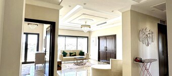 Lovely 3 Bedrooms Fully Equipped With Central Ac