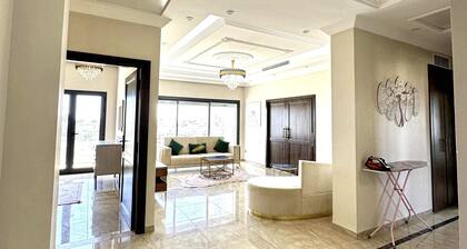 Lovely 3 Bedrooms Fully Equipped With Central Ac