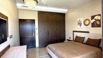 3 bedrooms