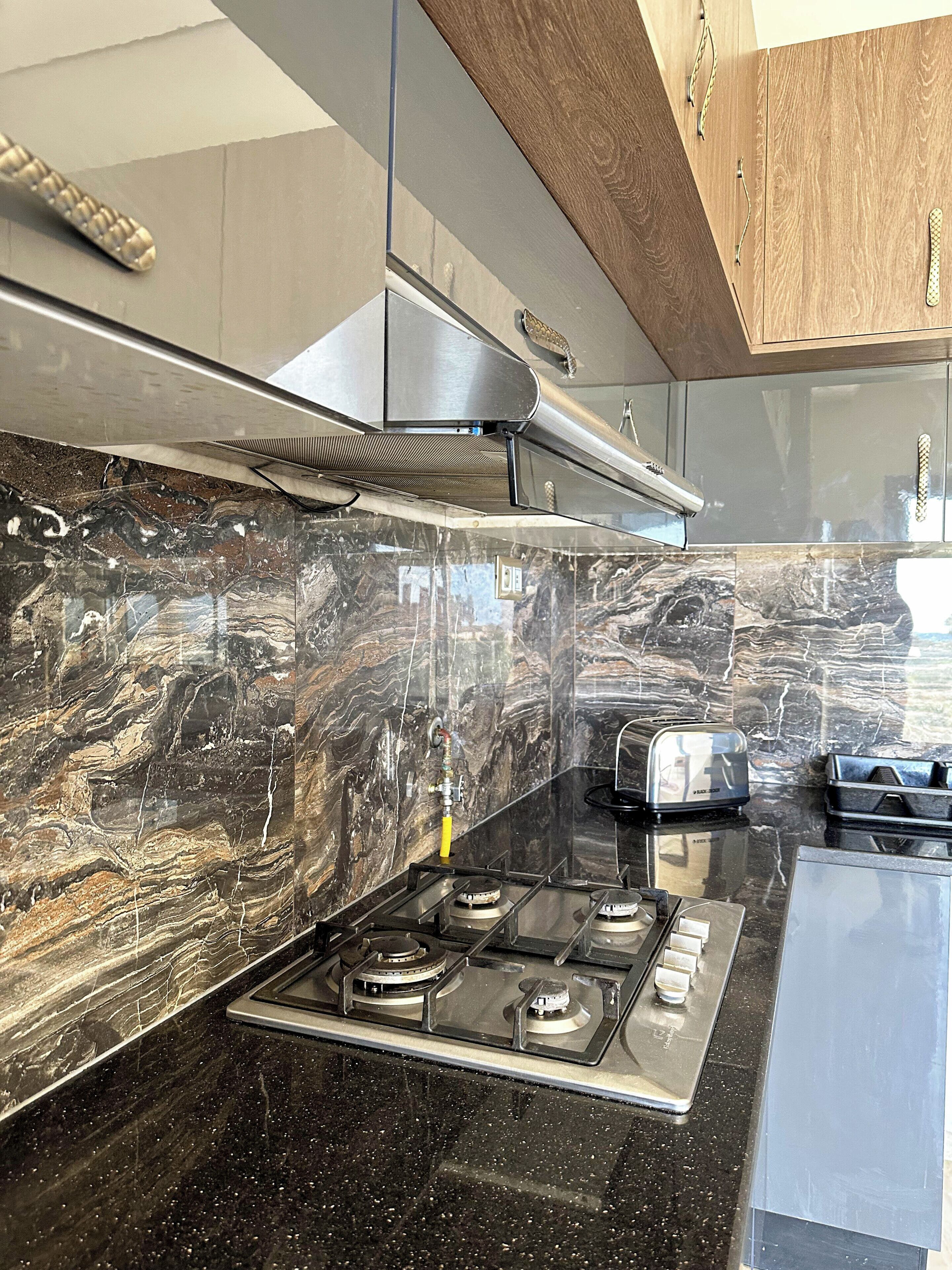 Apartment, 3 Bedrooms, Smoking, Balcony | Private kitchen