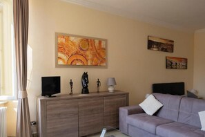 Living area - Crispi 20 Junior Suite (Rome)