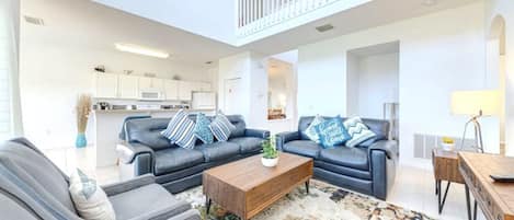 Villa, 5 slaapkamers, privézwembad, uitzicht op tuin | Woonkamer