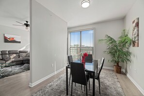 Departamento, 1 habitación, con acceso para personas discapacitadas, para fumadores | Área de sala de estar
