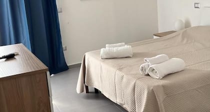 Room in Holiday House - Holiday House the Zagare, Large Double or Twin Room