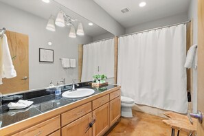 House, 2 Bedrooms, Patio, Garden View | Bathroom - "geisha Home in Hidden Dessert Oasis" (Albuquerque)