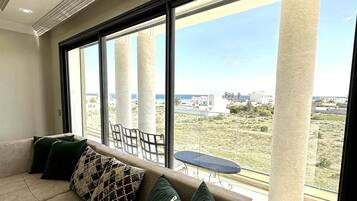 Appartamento, 3 camere da letto, fumatori, balcone | Area soggiorno