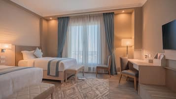Classic Room, 2 Twin Beds | Minibar, in-room safe, desk, blackout drapes
