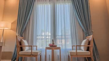 1 bedroom, minibar, in-room safe, desk