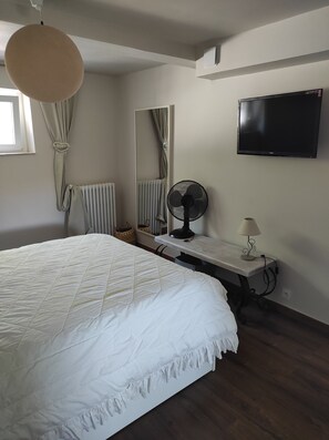 3 Schlafzimmer, kostenloses WLAN, Bettwäsche