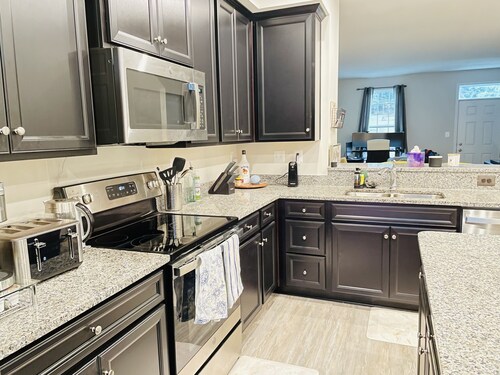 Downtown FXB Lux Townhome