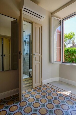 In-room safe, iron/ironing board, free WiFi - L'Orangeraie d'Afa (Afa)