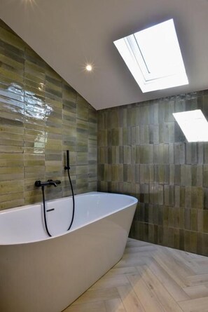 Bathroom - L'Orangeraie d'Afa (Afa)