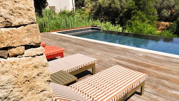 Piscine extérieure (ouverte en saison)