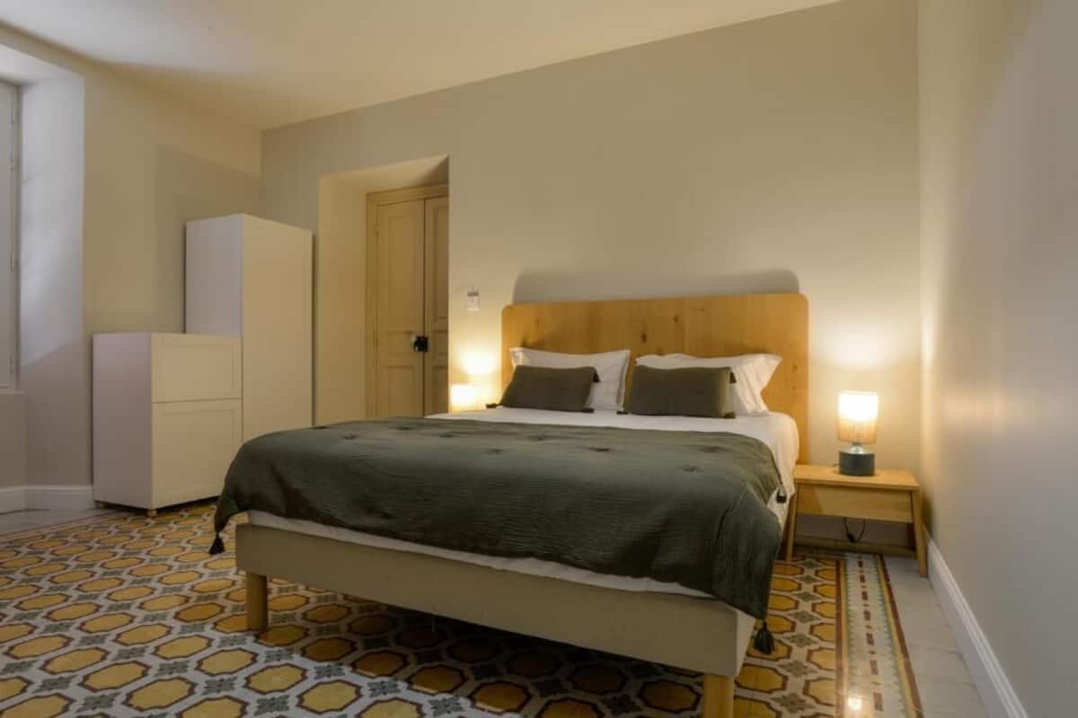 Superior Double Room | 1 bedroom, in-room safe, iron/ironing board, free WiFi
