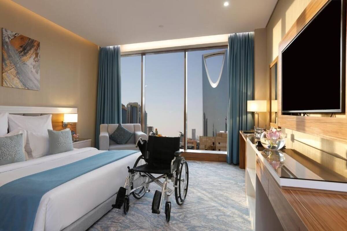 Premium bedding, pillowtop beds, minibar, in-room safe