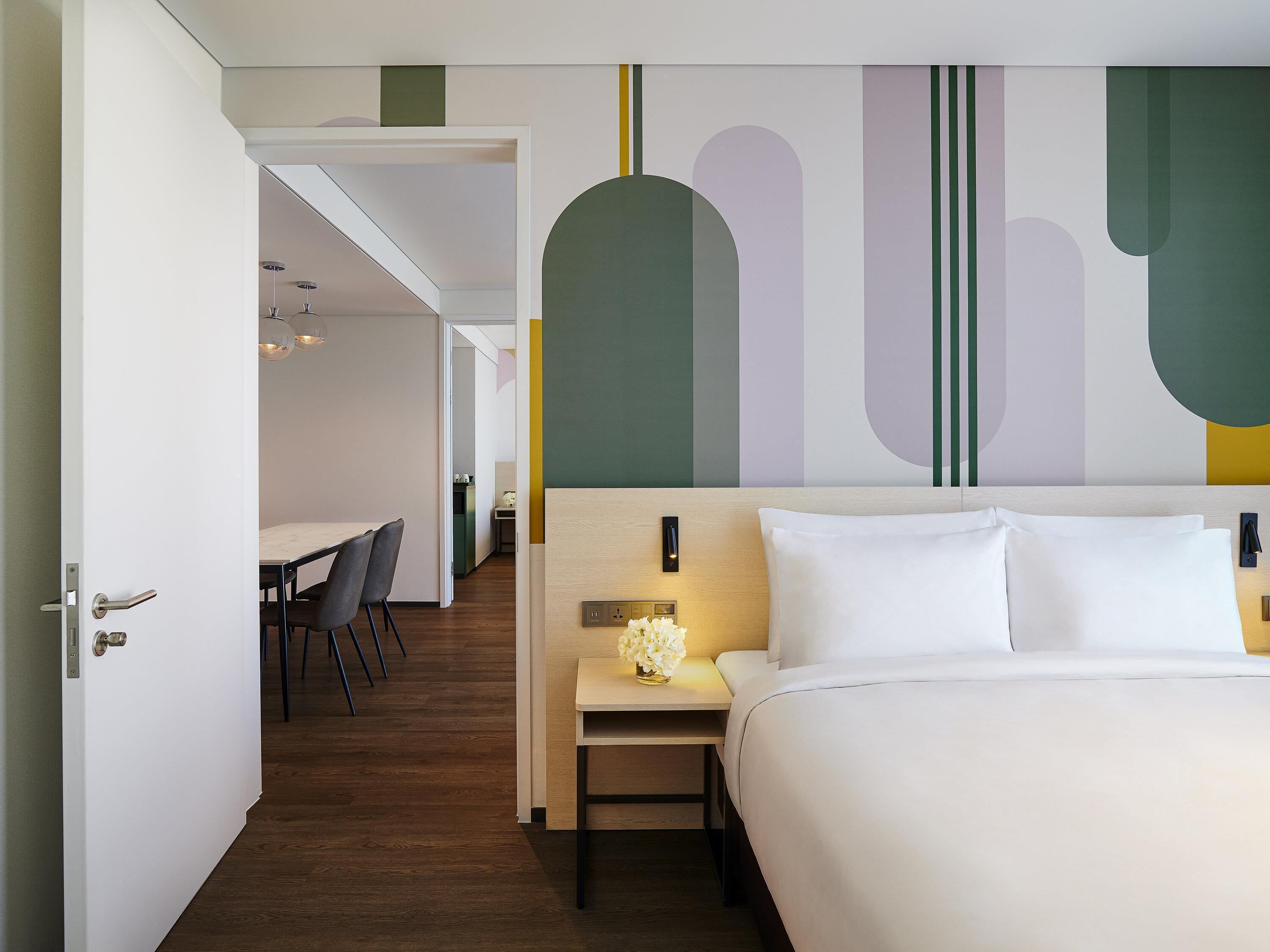 Suite Deluxe (1 double bed plus 1 single beds)