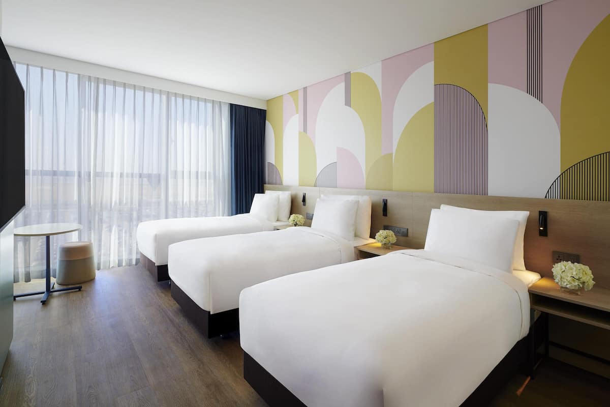 Superior Suite, 3 Single Beds