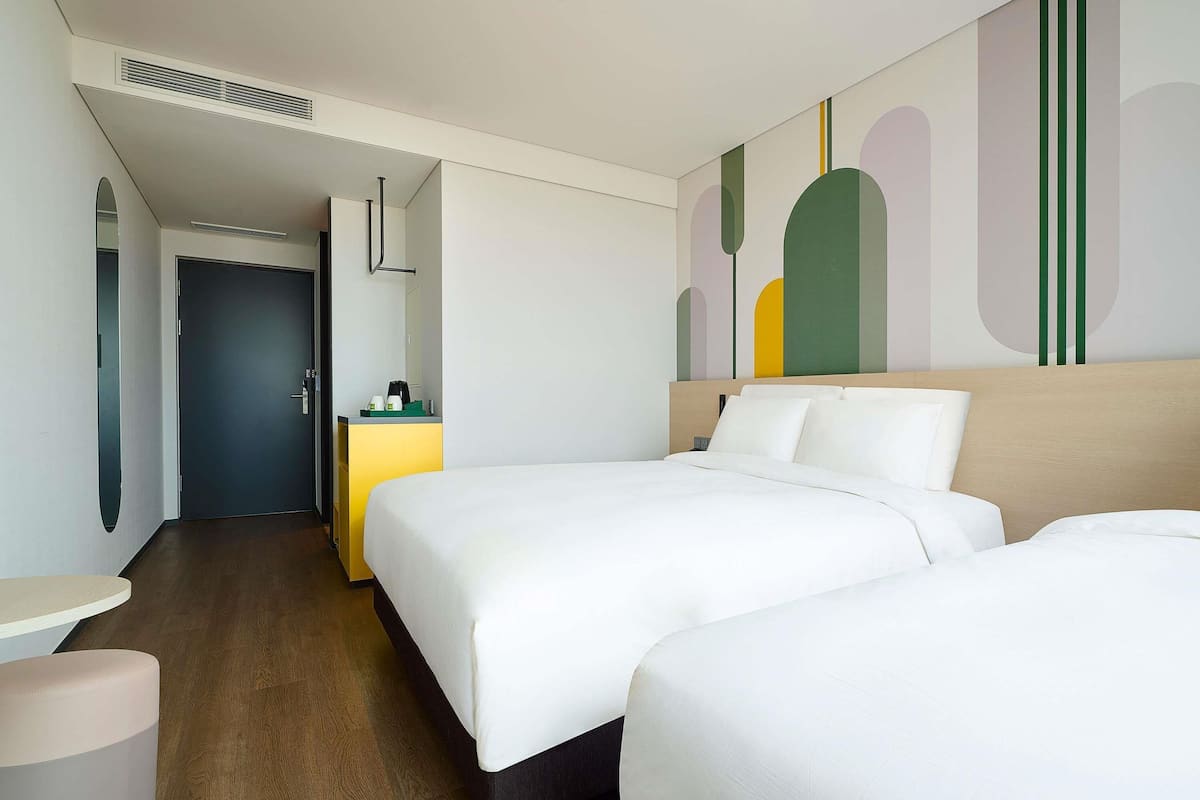 Superior Room, Multiple Beds | 1 bedroom, premium bedding, in-room safe, desk