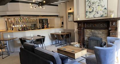 OYO Glyn Valley Hotel