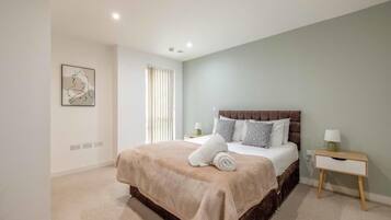 2 chambres, fer et planche Ă repasser, Wi-Fi, draps fournis