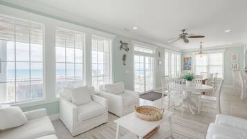 Smart TV, table football