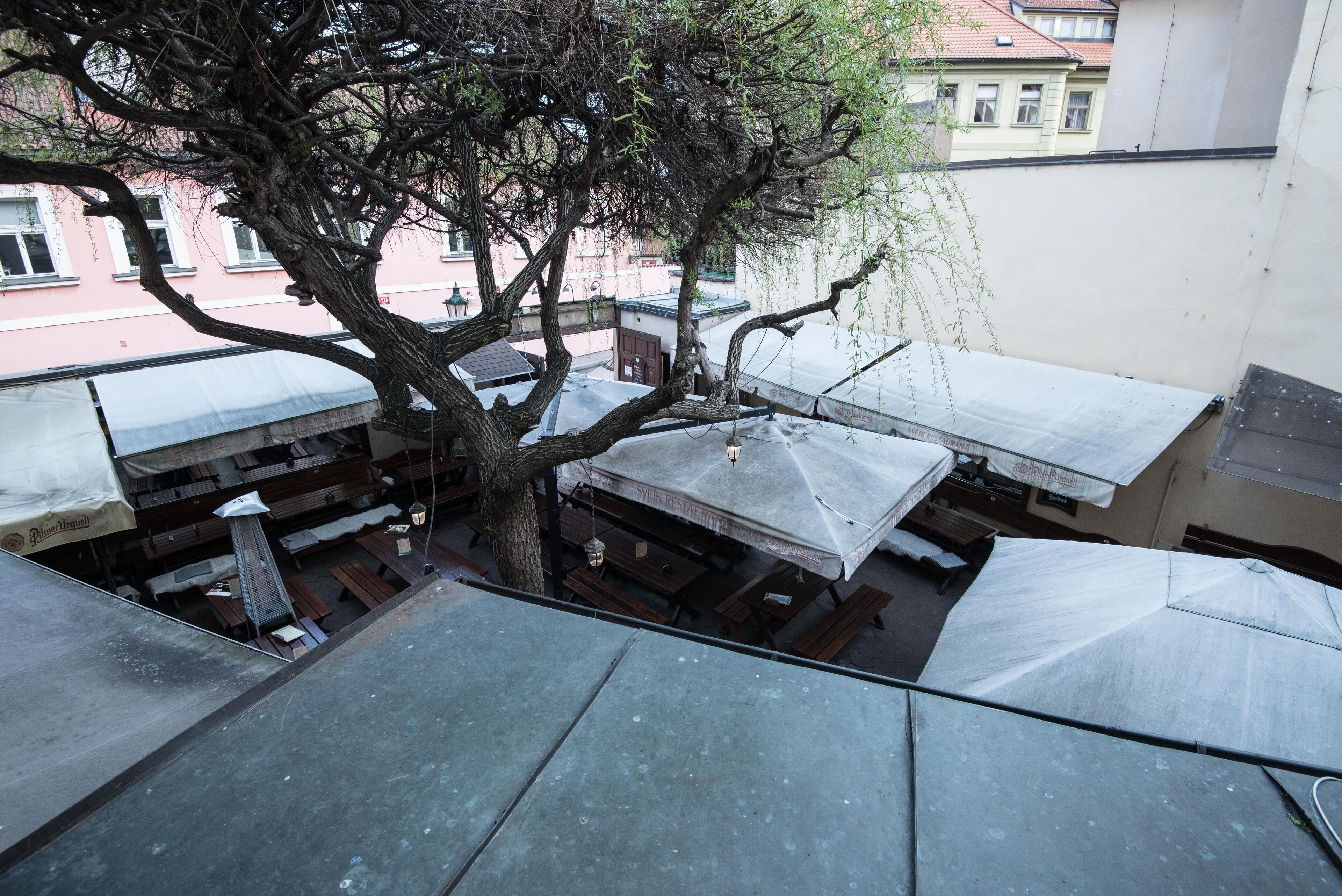 家庭公寓, 2 間臥室, 浴缸 | 低過敏寢具、筆電工作空間、隔音、熨斗/熨衣板