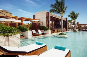 Indoor pool, outdoor pool