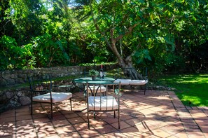 Outdoor dining - El Huerto de Candeleda (candeleda)