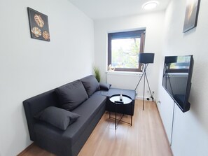 Smart TV - City location 4 rooms 7 Beds Balcony Netflix INET (Stuttgart)