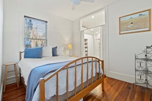 2 chambres, fer et planche à repasser, Wi-Fi gratuit, draps fournis