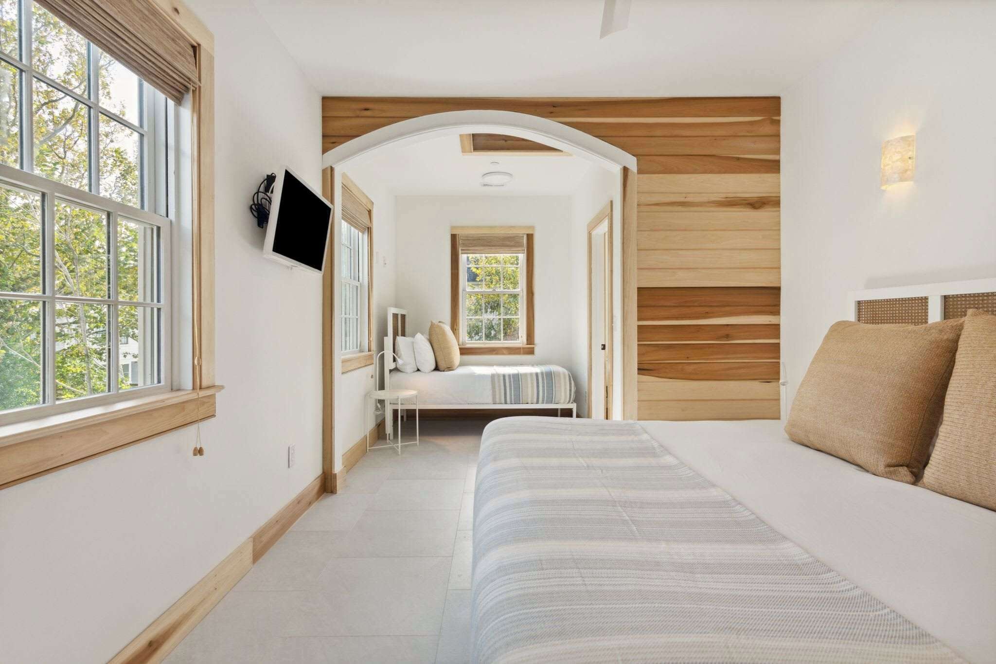 3 habitaciones, escritorio, tabla de planchar con plancha y wifi 