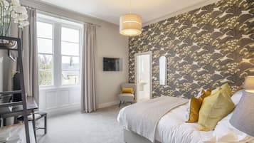 Deluxe King Room | Individueel gedecoreerd, individueel gemeubileerd