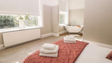6 habitaciones, decoración personalizada y muebles diferentes
