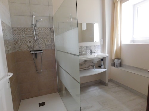 Stone country house, 142 m²