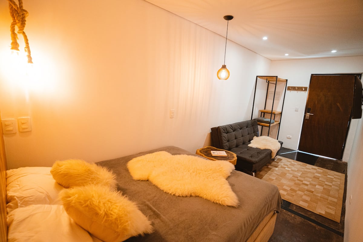 Wifi gratis y ropa de cama