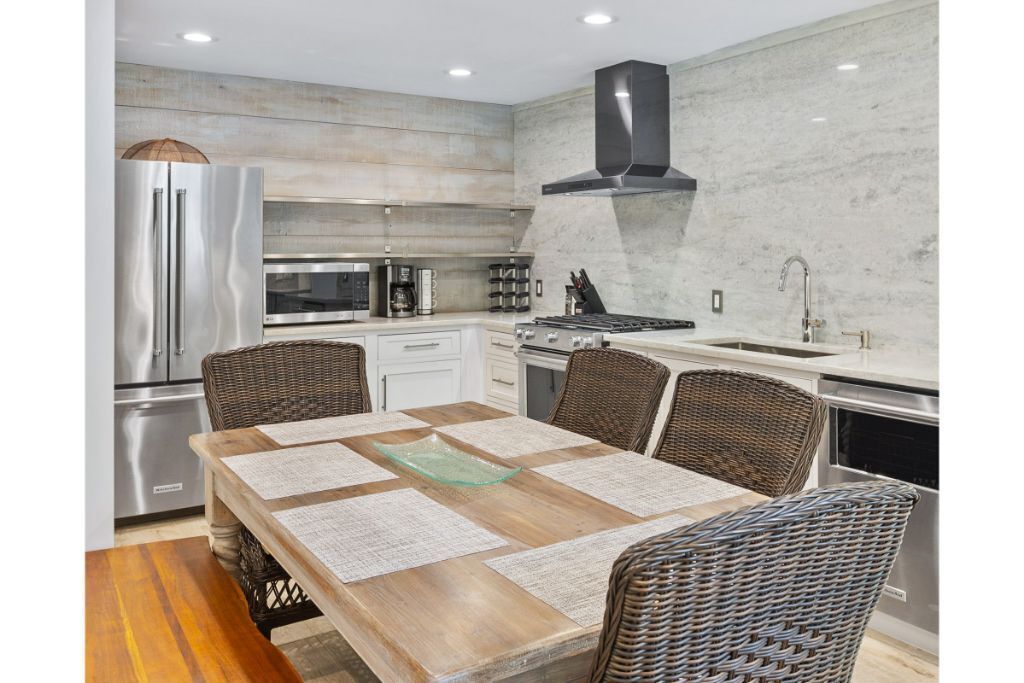 4 Alder Lane--2nd row & steps from beach, newly renovated!