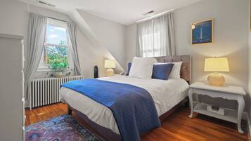 3 soverom, strykejern/-brett, reiseseng for barn og wi-fi (inkludert)