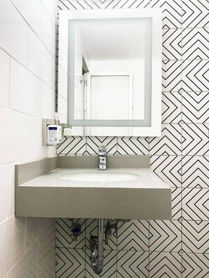 Free WiFi, bed sheets - Hotel Unico (Mexico City)