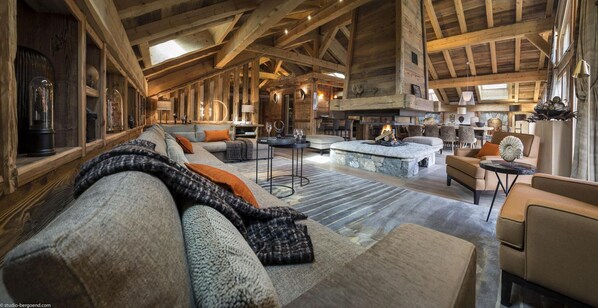 Interior - Chalet, view valley, hammam, balcony, fireplace or stove, parking, tv, 400m², Le Grand Bornand (Le Grand-Bornand)