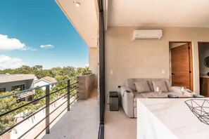 Property grounds - Samadhi Top Floor Penthouse (Q.R.)